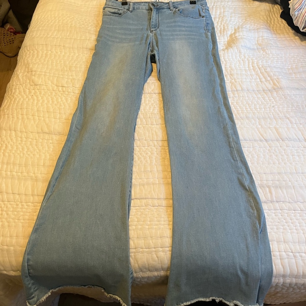 Tractr Light Blue Wash Flare Jeans